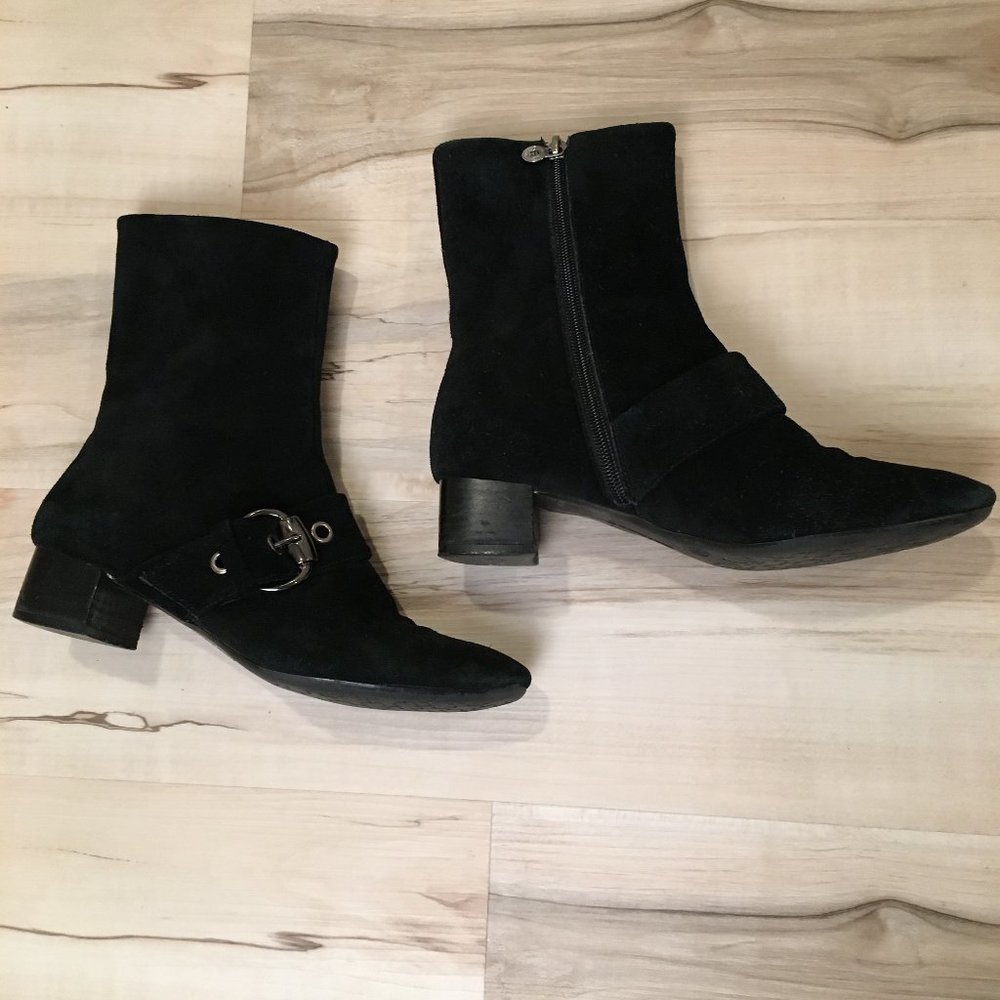 Etienne Aigner Black Suede Boots 7 1/2